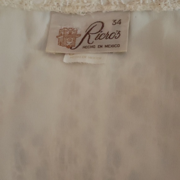 Ricro's, Long Cream Crocheted Vest - Picture 7 of 7